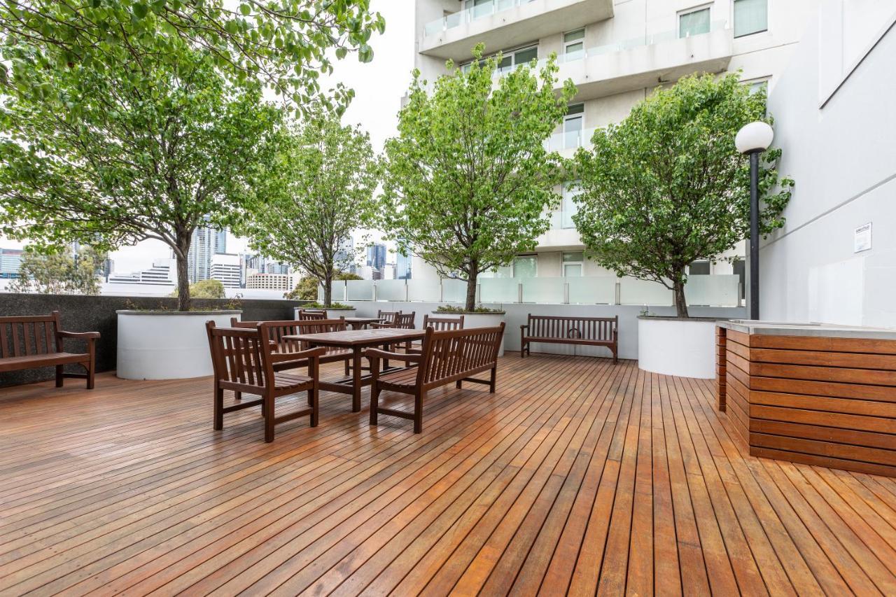 ☆Of Southbank☆Light Filled Apartment☆Huge Private Terrace With City Views☆Parking☆Pool☆Gym☆Wifi Мелбърн Екстериор снимка