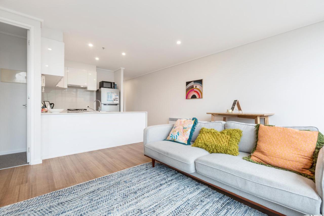 ☆Of Southbank☆Light Filled Apartment☆Huge Private Terrace With City Views☆Parking☆Pool☆Gym☆Wifi Мелбърн Екстериор снимка